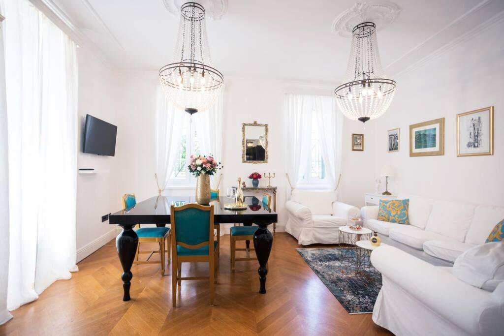 Luxurious Apartment Bella Lux In City Center With Free Parking Included! سبليت المظهر الخارجي الصورة