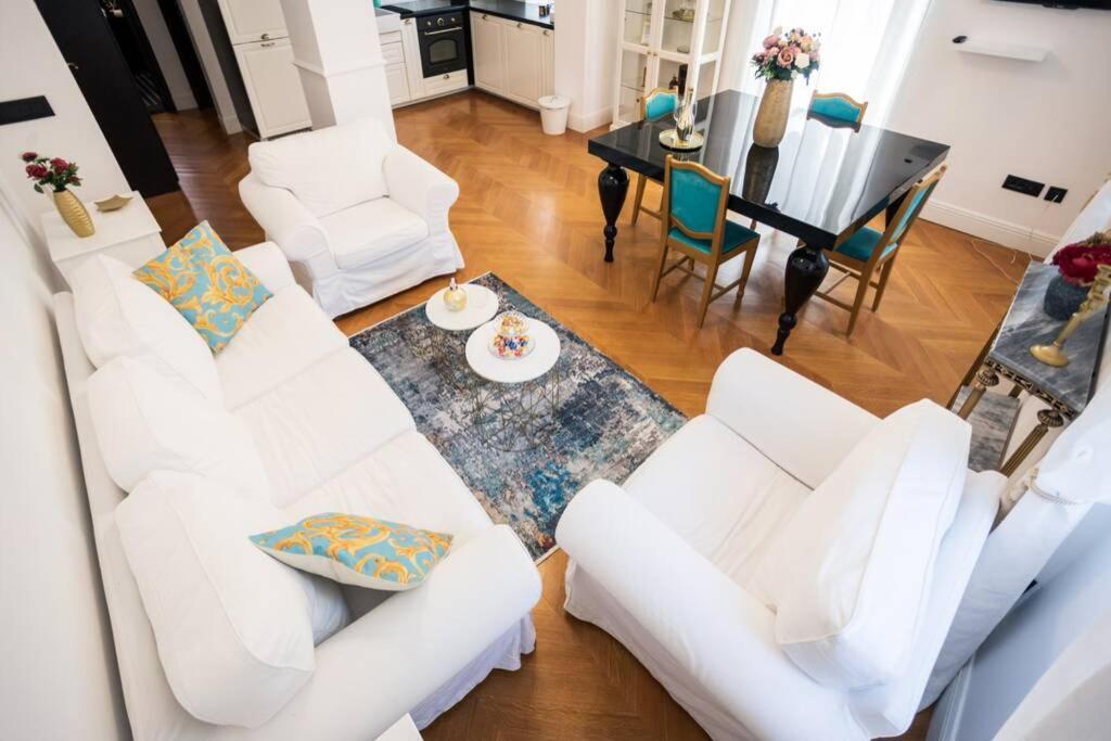 Luxurious Apartment Bella Lux In City Center With Free Parking Included! سبليت المظهر الخارجي الصورة
